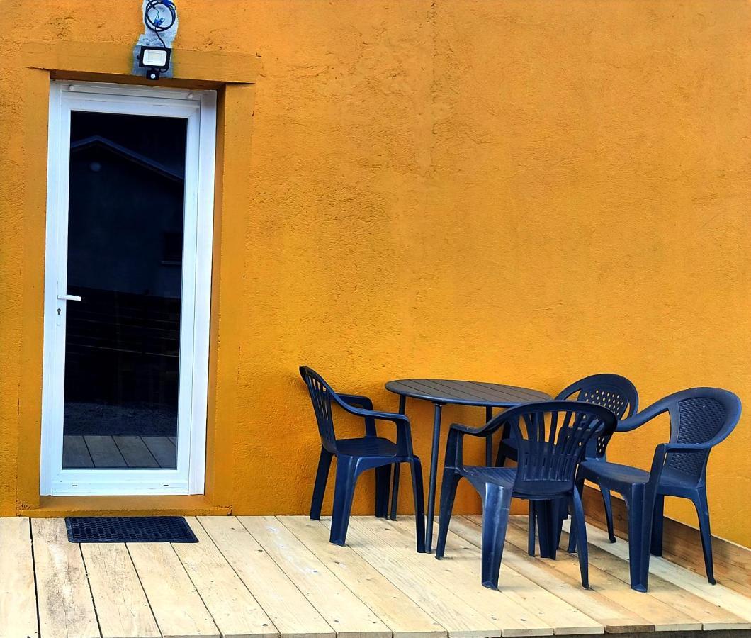 Petit Coin De Bonheur Studio Neuf Avec Terrasse Et Parking Prive A 5Mins Du Centre-Ville La Mure  Exteriör bild